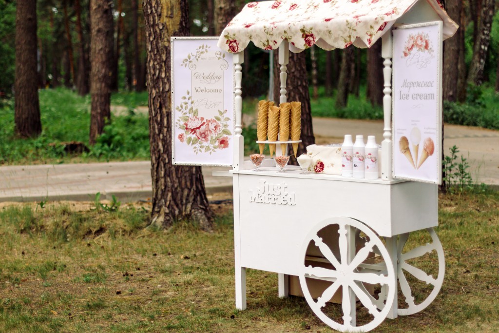 Wedding Cart Ice Cream
