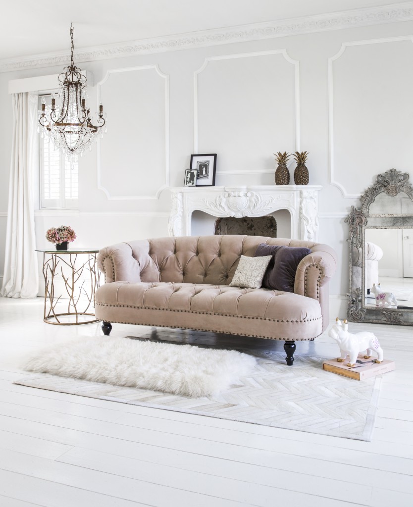 The French Bedroom Company Chablis and Roses Pink Velvet Sofa