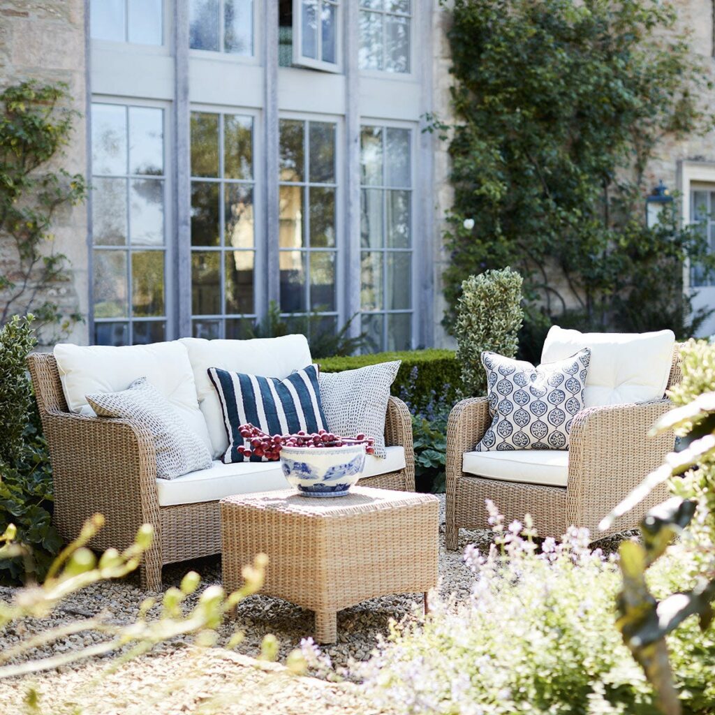 Outdoor Rattan Garden Sofa